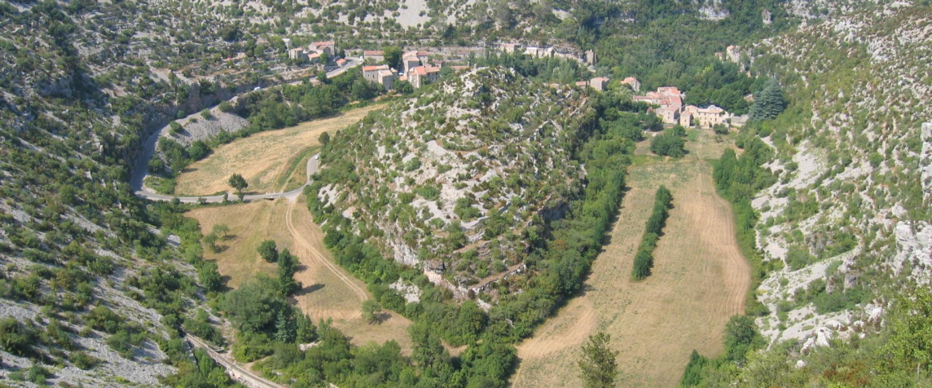 Le cirque de Navacelles, ancien méandre abandonné par la Vis